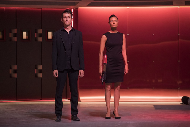 Illustration for article titled It's time to overanalyze the new set of Westworld season 2 photos